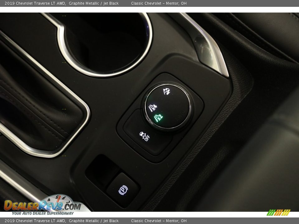 2019 Chevrolet Traverse LT AWD Graphite Metallic / Jet Black Photo #14