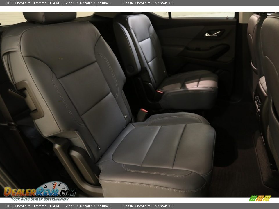 2019 Chevrolet Traverse LT AWD Graphite Metallic / Jet Black Photo #16