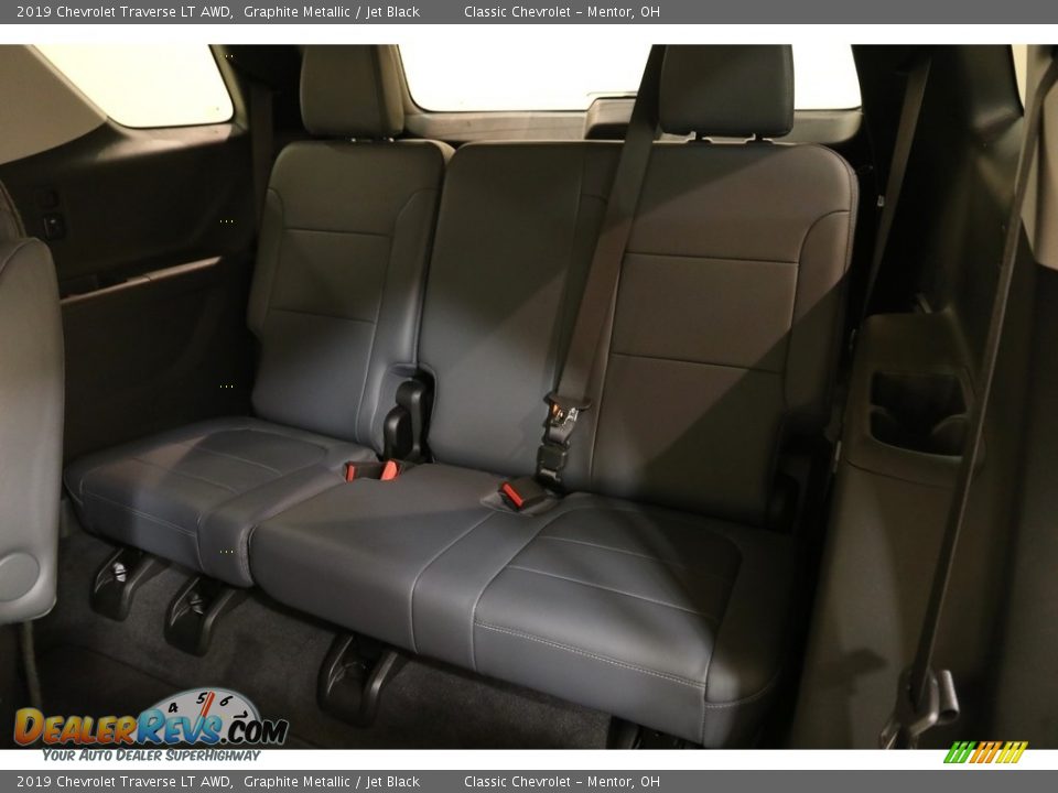 2019 Chevrolet Traverse LT AWD Graphite Metallic / Jet Black Photo #18