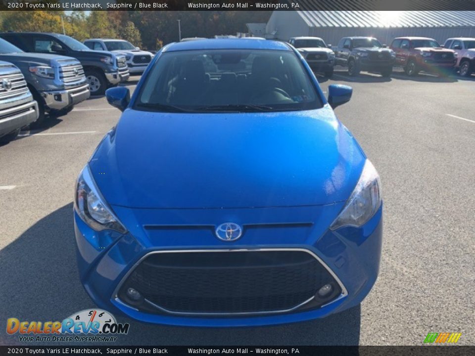 2020 Toyota Yaris LE Hatchback Sapphire / Blue Black Photo #2