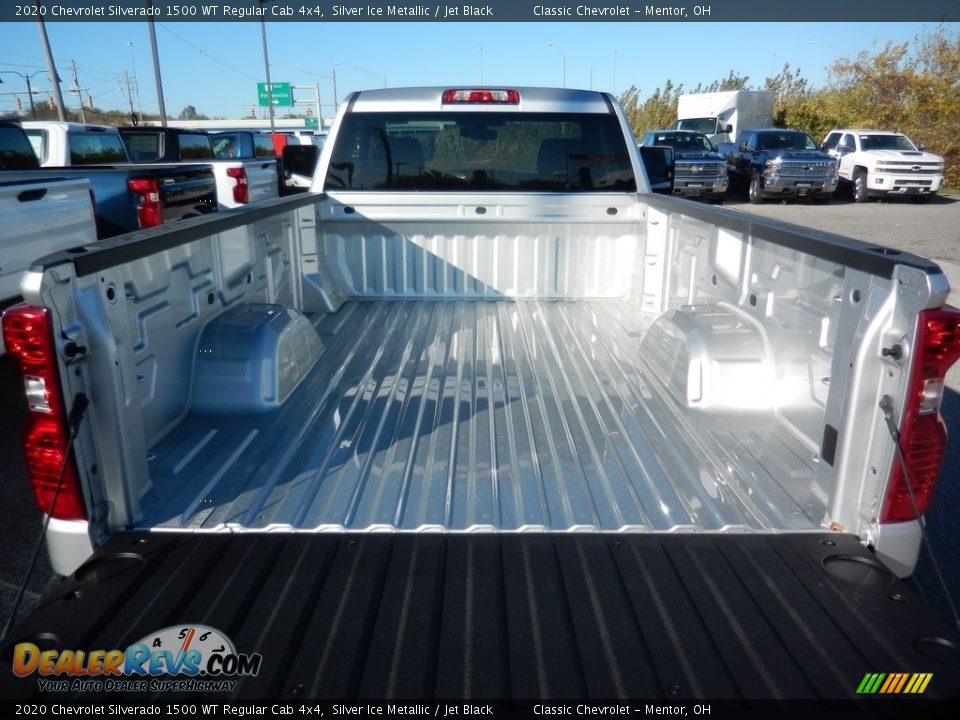 2020 Chevrolet Silverado 1500 WT Regular Cab 4x4 Silver Ice Metallic / Jet Black Photo #6