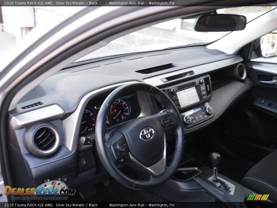 2018 Toyota RAV4 XLE AWD Silver Sky Metallic / Black Photo #13