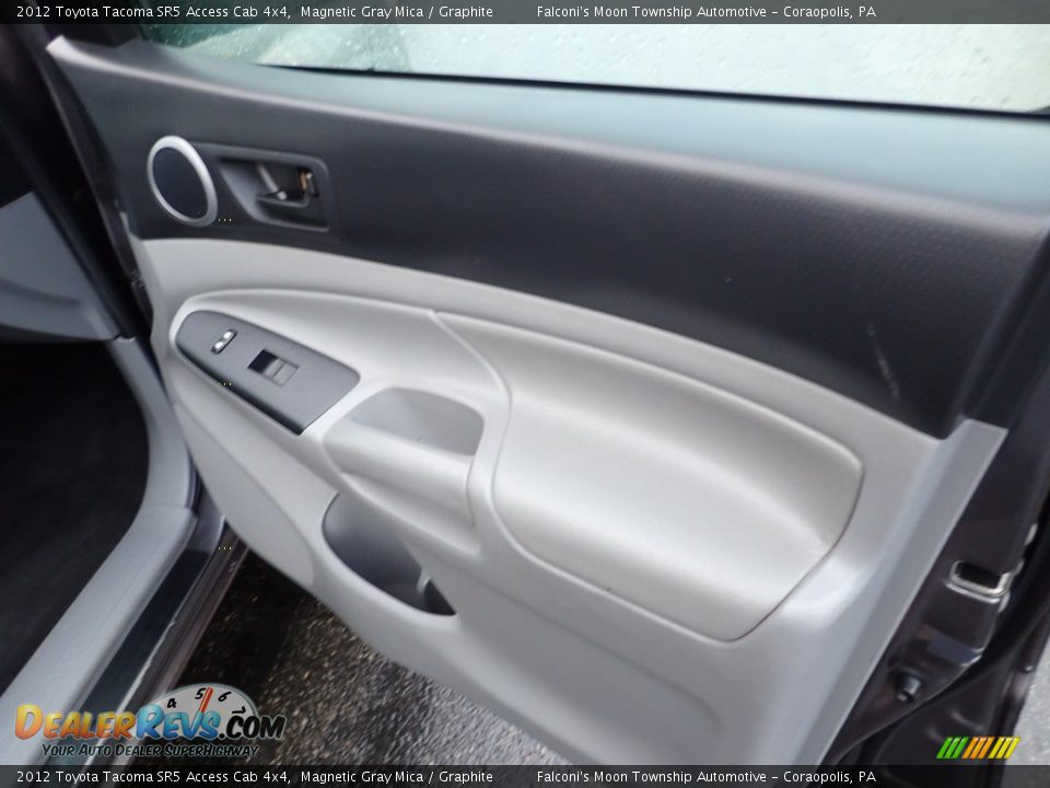 2012 Toyota Tacoma SR5 Access Cab 4x4 Magnetic Gray Mica / Graphite Photo #12