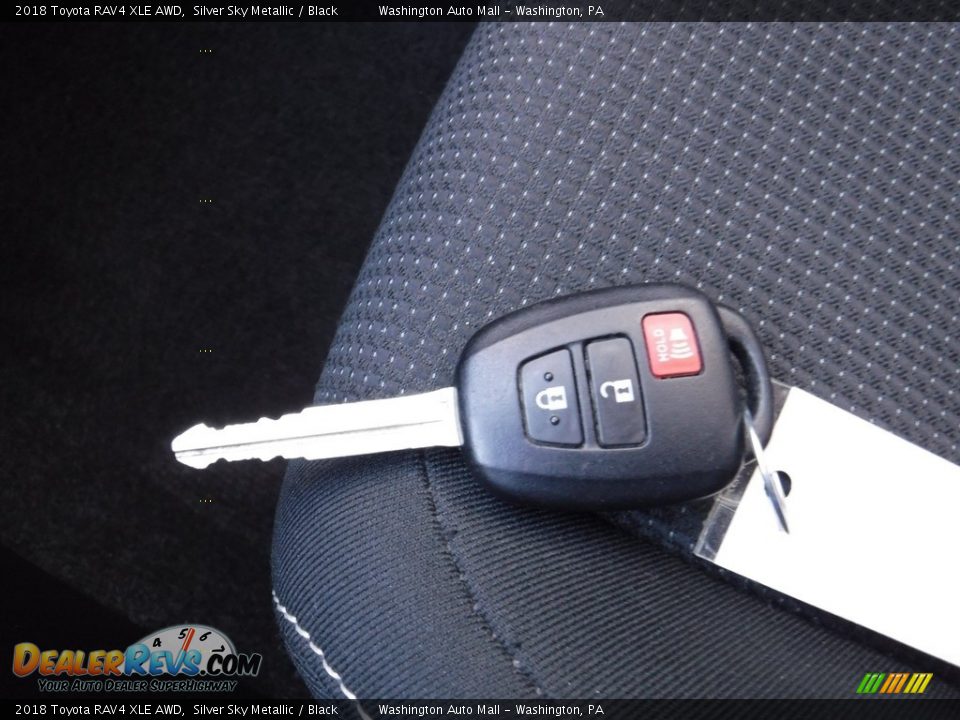 2018 Toyota RAV4 XLE AWD Silver Sky Metallic / Black Photo #26