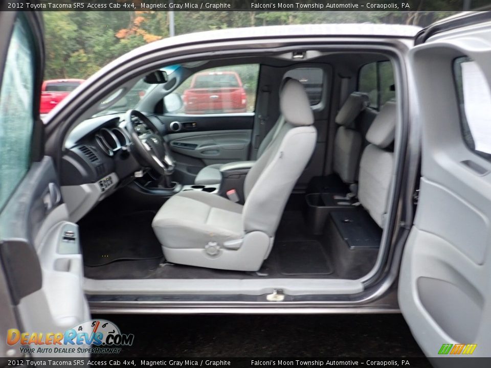 2012 Toyota Tacoma SR5 Access Cab 4x4 Magnetic Gray Mica / Graphite Photo #18
