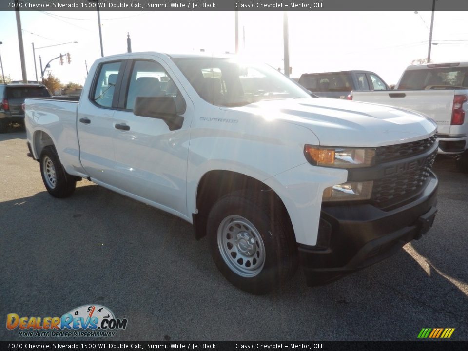 Front 3/4 View of 2020 Chevrolet Silverado 1500 WT Double Cab Photo #3
