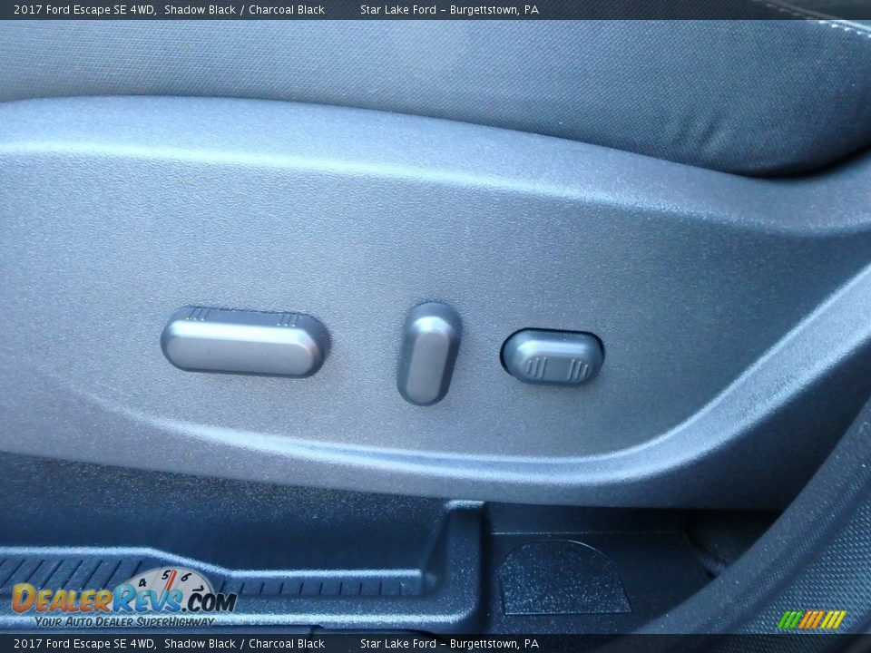 2017 Ford Escape SE 4WD Shadow Black / Charcoal Black Photo #11