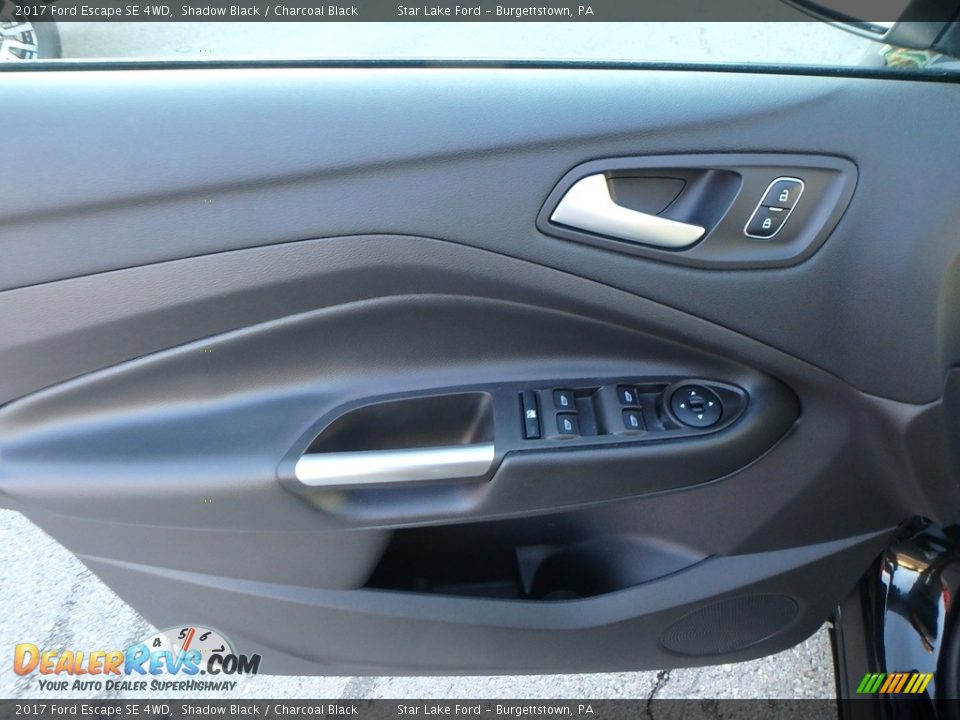2017 Ford Escape SE 4WD Shadow Black / Charcoal Black Photo #15