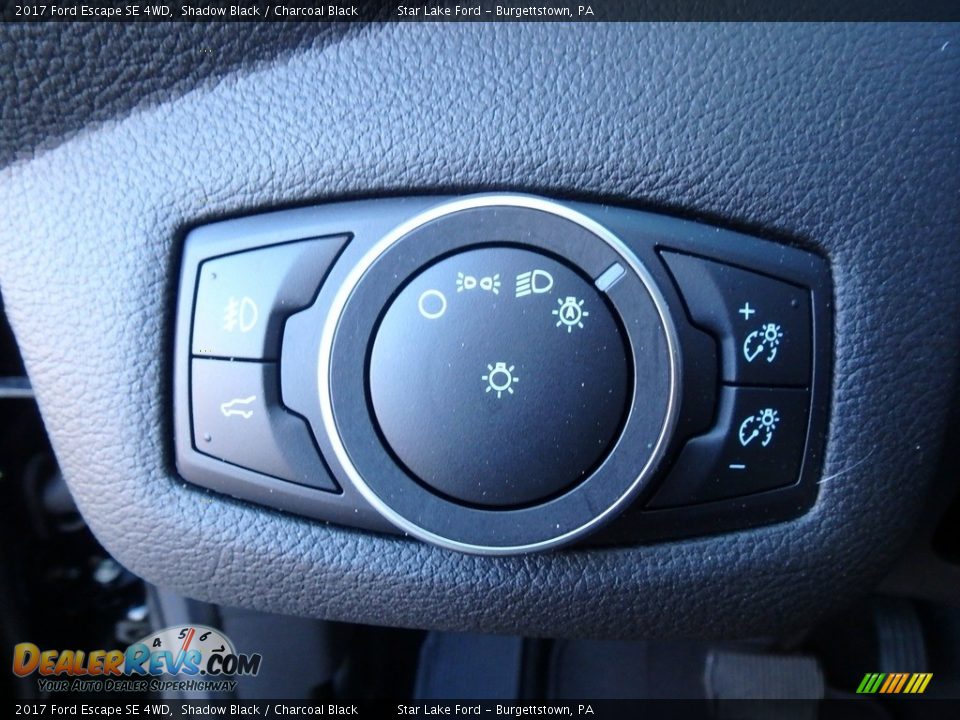 2017 Ford Escape SE 4WD Shadow Black / Charcoal Black Photo #16