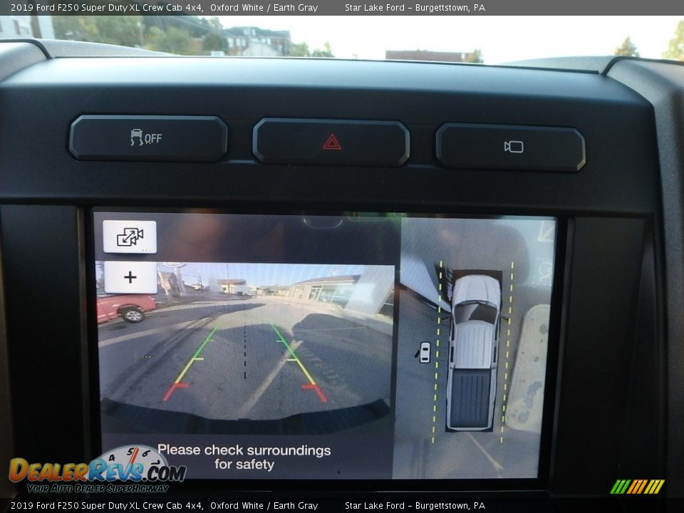 2019 Ford F250 Super Duty XL Crew Cab 4x4 Oxford White / Earth Gray Photo #19