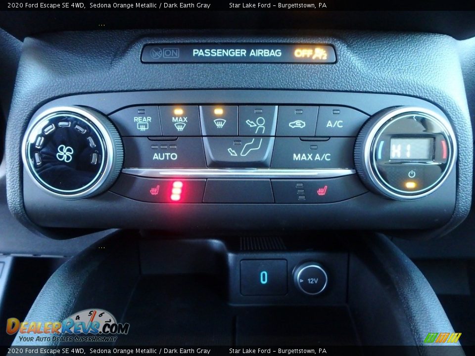 Controls of 2020 Ford Escape SE 4WD Photo #19