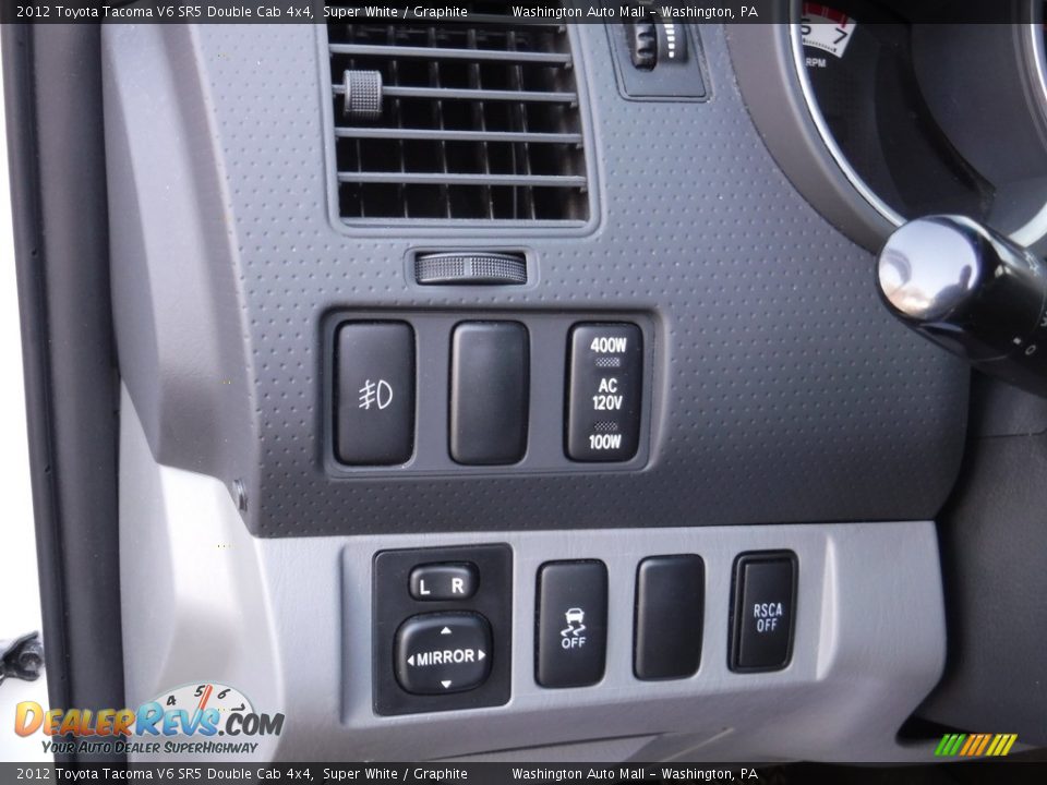 2012 Toyota Tacoma V6 SR5 Double Cab 4x4 Super White / Graphite Photo #17