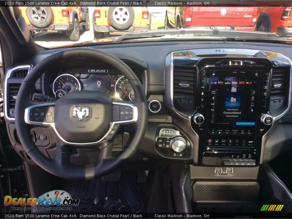 2020 Ram 1500 Laramie Crew Cab 4x4 Diamond Black Crystal Pearl / Black Photo #3