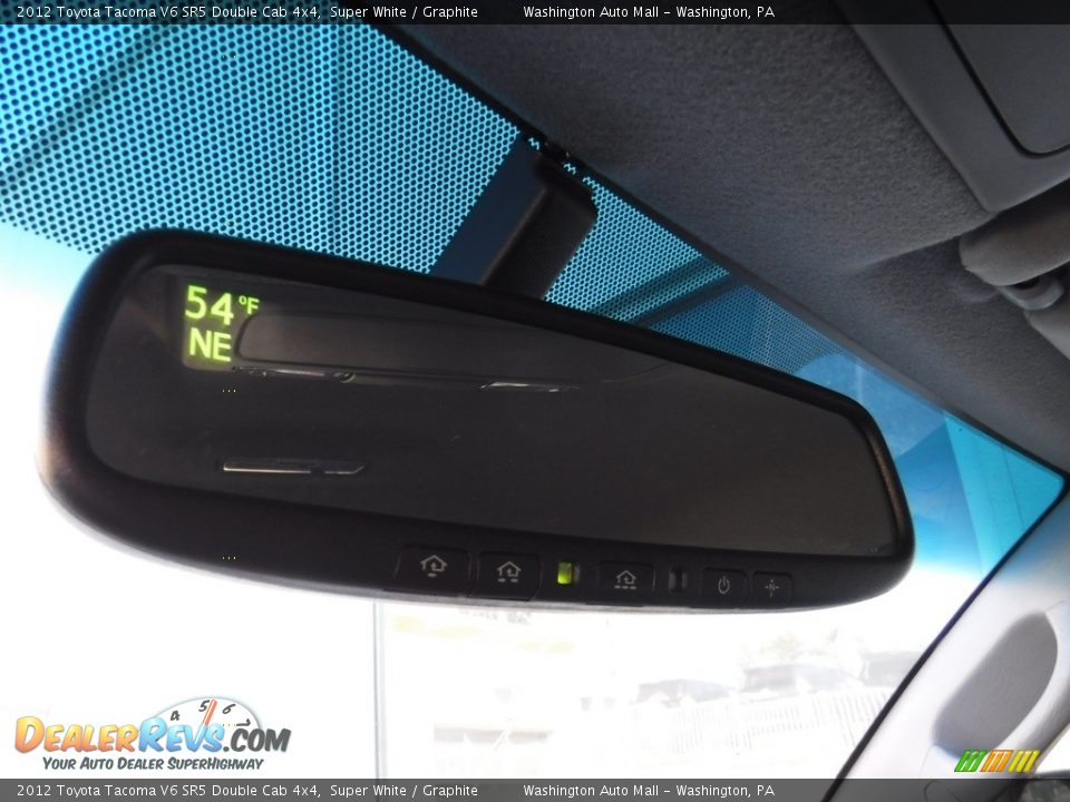 2012 Toyota Tacoma V6 SR5 Double Cab 4x4 Super White / Graphite Photo #26