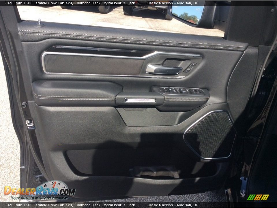 2020 Ram 1500 Laramie Crew Cab 4x4 Diamond Black Crystal Pearl / Black Photo #11