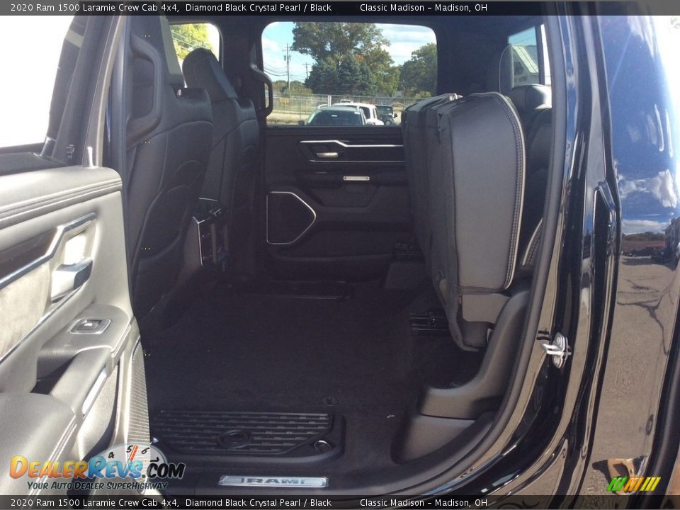 2020 Ram 1500 Laramie Crew Cab 4x4 Diamond Black Crystal Pearl / Black Photo #18