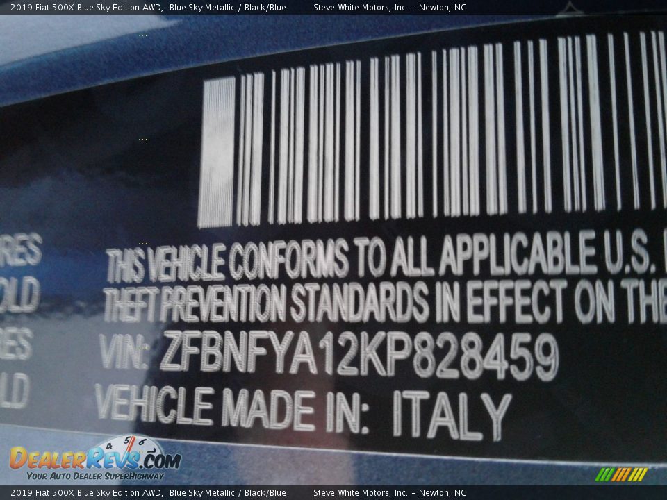2019 Fiat 500X Blue Sky Edition AWD Blue Sky Metallic / Black/Blue Photo #32