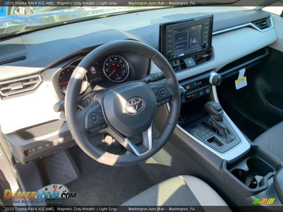 2020 Toyota RAV4 XLE AWD Magnetic Gray Metallic / Light Gray Photo #4