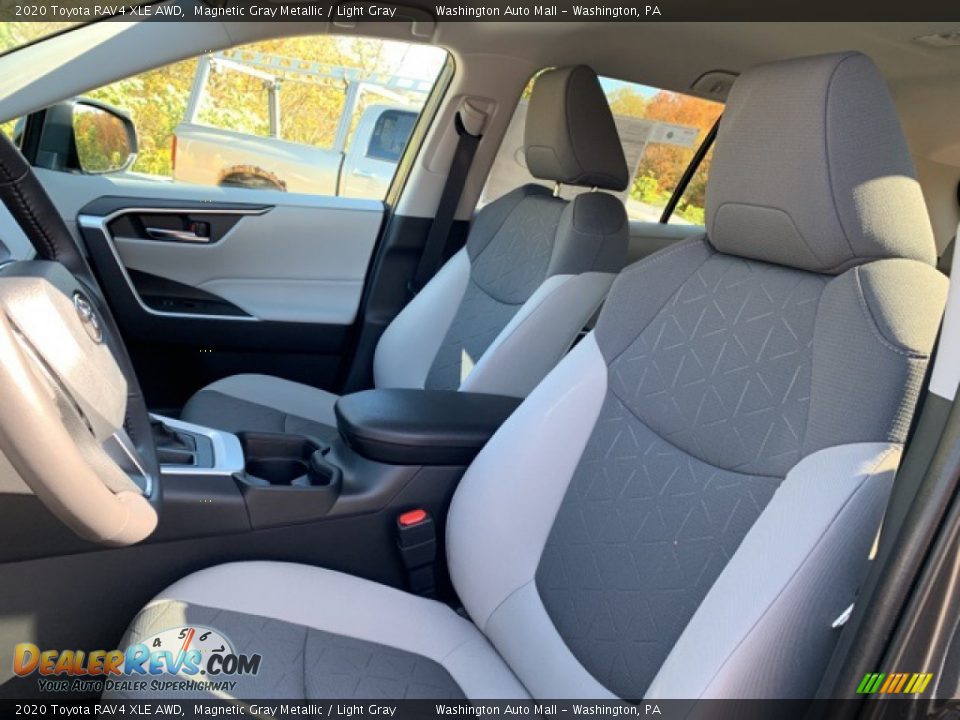 2020 Toyota RAV4 XLE AWD Magnetic Gray Metallic / Light Gray Photo #5