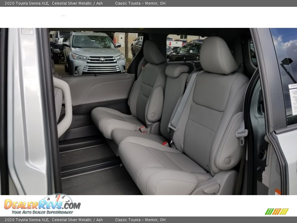 Rear Seat of 2020 Toyota Sienna XLE Photo #3