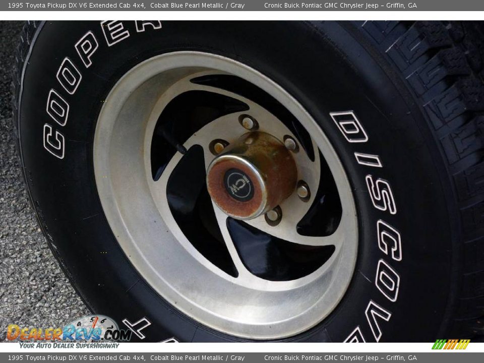 1995 Toyota Pickup DX V6 Extended Cab 4x4 Cobalt Blue Pearl Metallic / Gray Photo #9