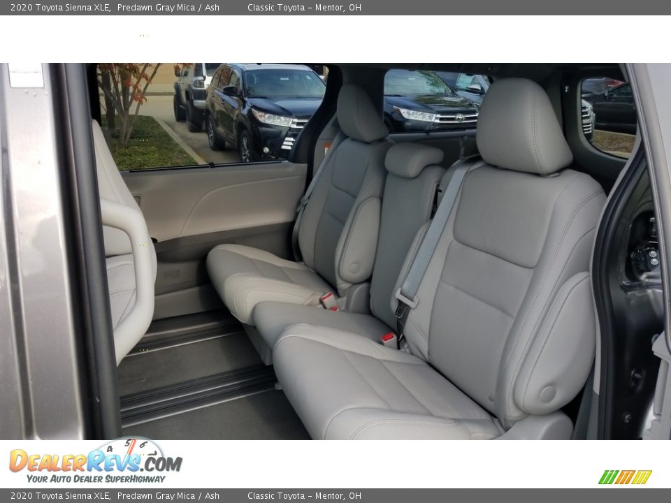 2020 Toyota Sienna XLE Predawn Gray Mica / Ash Photo #3