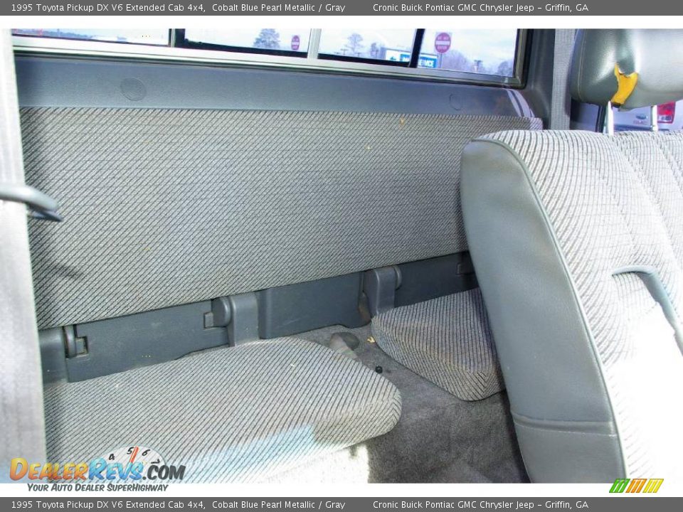 1995 Toyota Pickup DX V6 Extended Cab 4x4 Cobalt Blue Pearl Metallic / Gray Photo #12