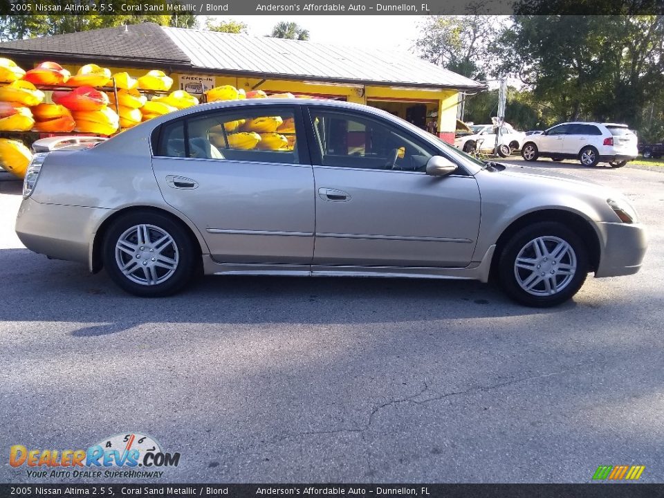 2005 Nissan Altima 2.5 S Coral Sand Metallic / Blond Photo #2