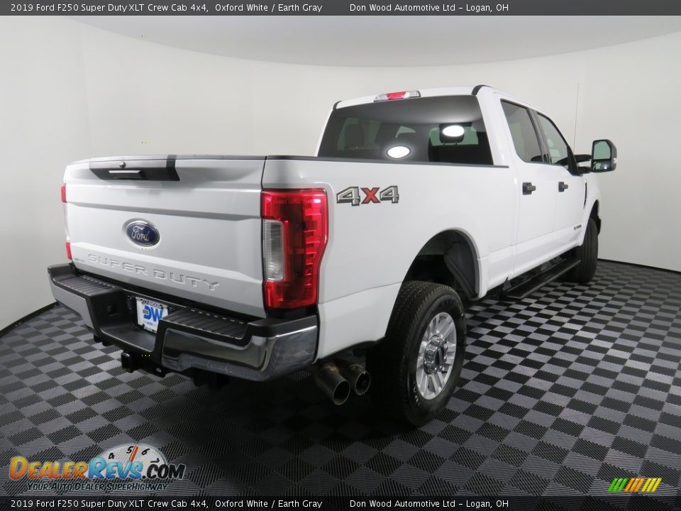 2019 Ford F250 Super Duty XLT Crew Cab 4x4 Oxford White / Earth Gray Photo #14