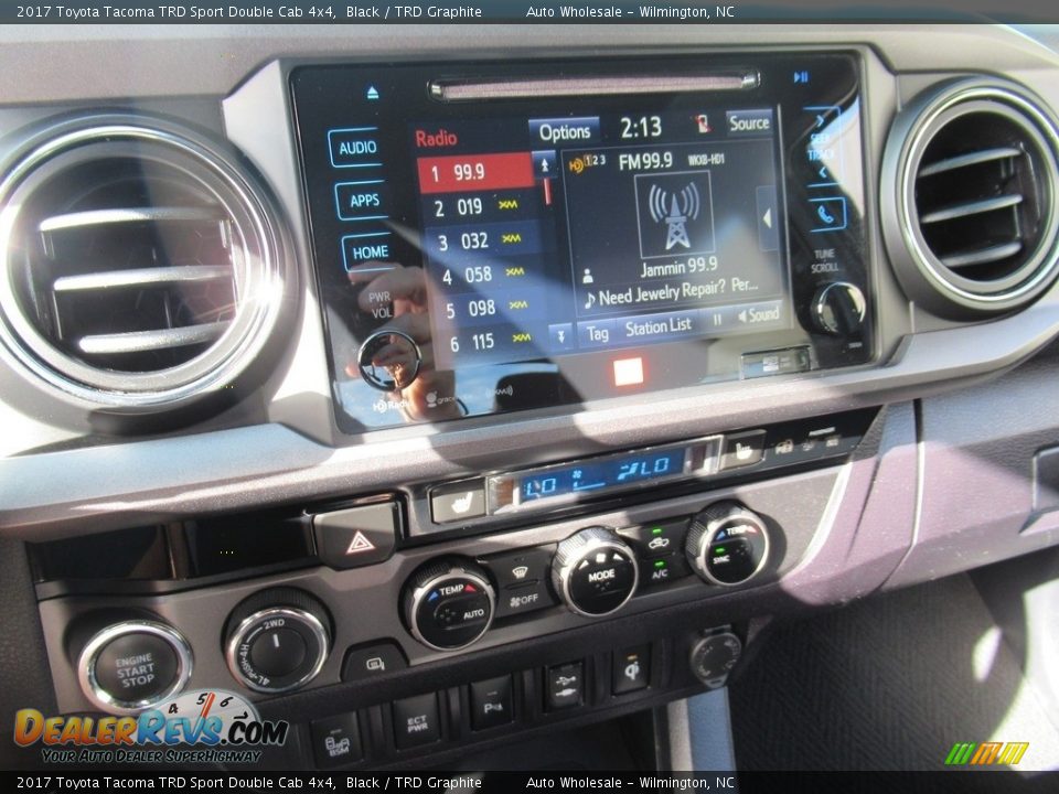 2017 Toyota Tacoma TRD Sport Double Cab 4x4 Black / TRD Graphite Photo #17