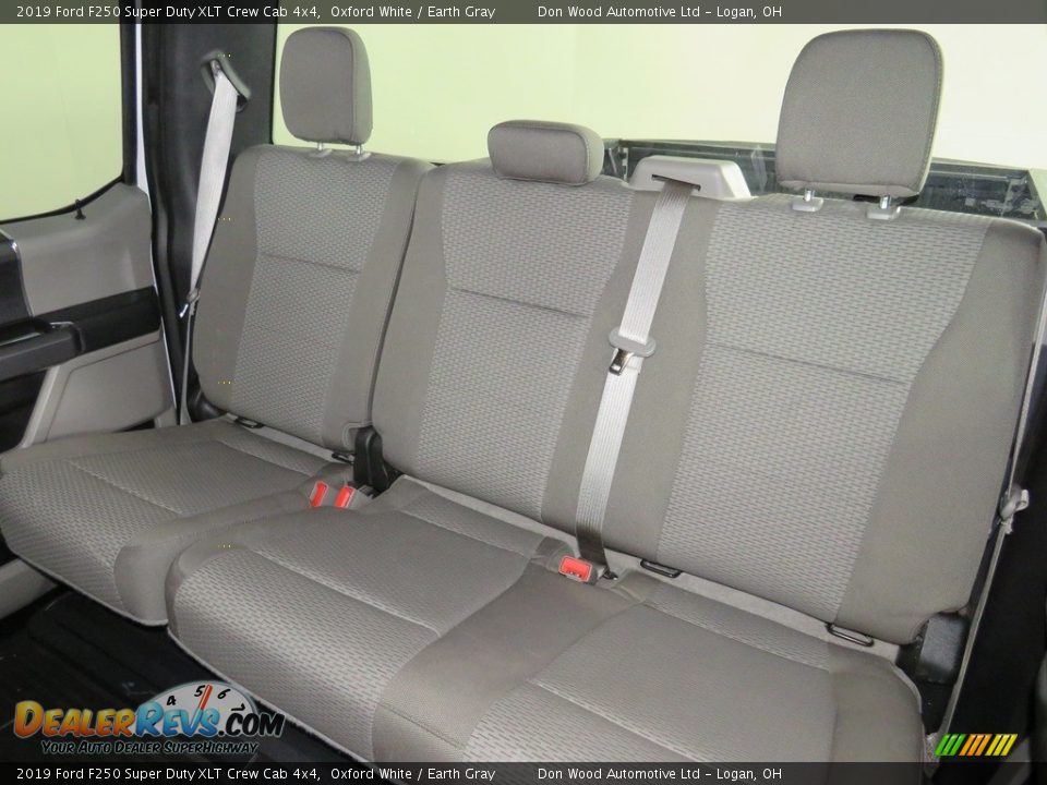 2019 Ford F250 Super Duty XLT Crew Cab 4x4 Oxford White / Earth Gray Photo #29