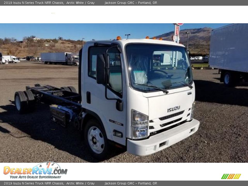 Arctic White 2019 Isuzu N Series Truck NRR Chassis Photo #3