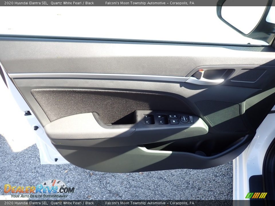 2020 Hyundai Elantra SEL Quartz White Pearl / Black Photo #10
