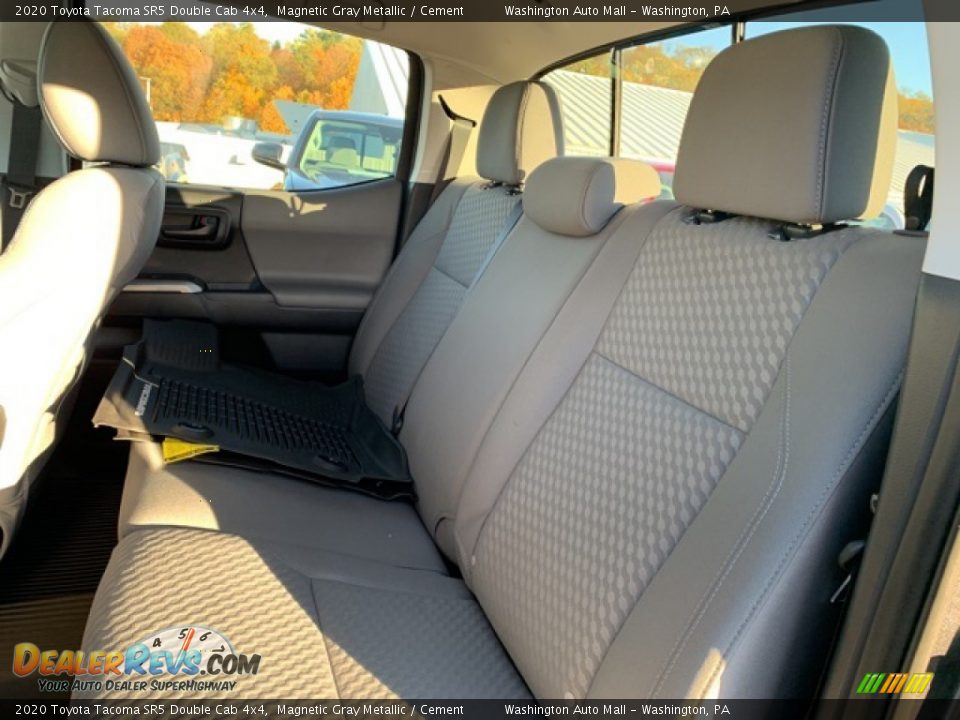 2020 Toyota Tacoma SR5 Double Cab 4x4 Magnetic Gray Metallic / Cement Photo #8