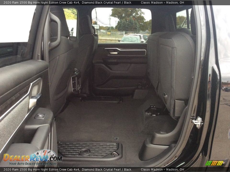 2020 Ram 1500 Big Horn Night Edition Crew Cab 4x4 Diamond Black Crystal Pearl / Black Photo #18
