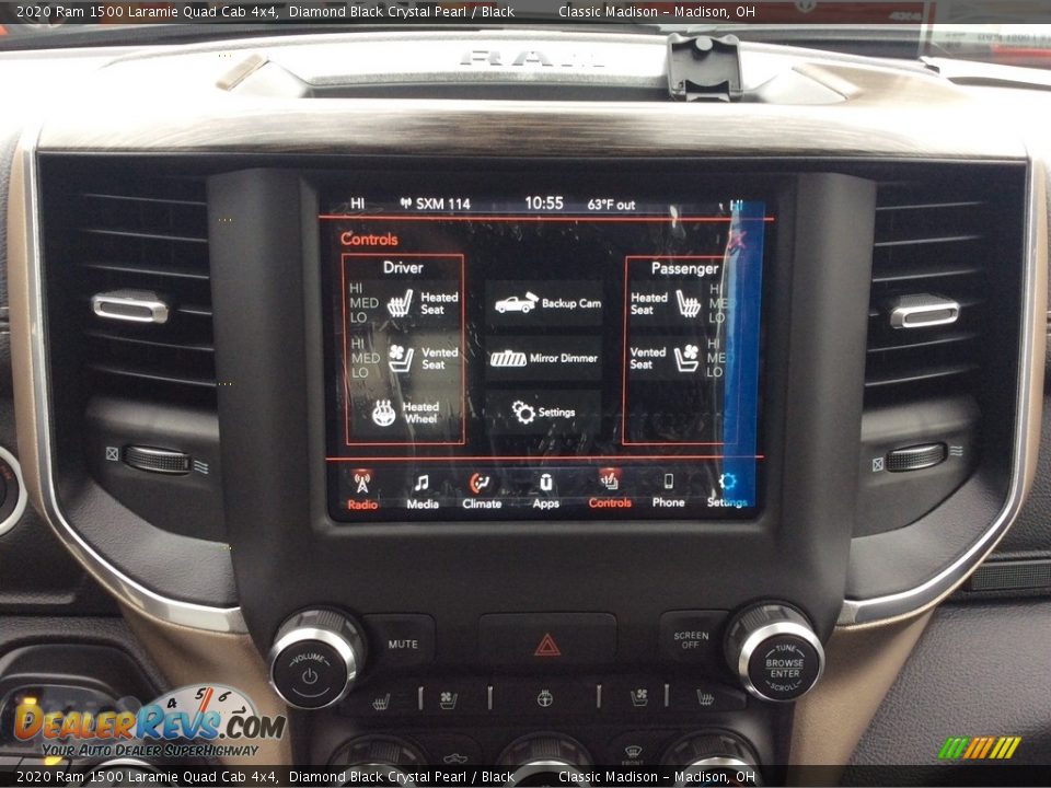 2020 Ram 1500 Laramie Quad Cab 4x4 Diamond Black Crystal Pearl / Black Photo #15