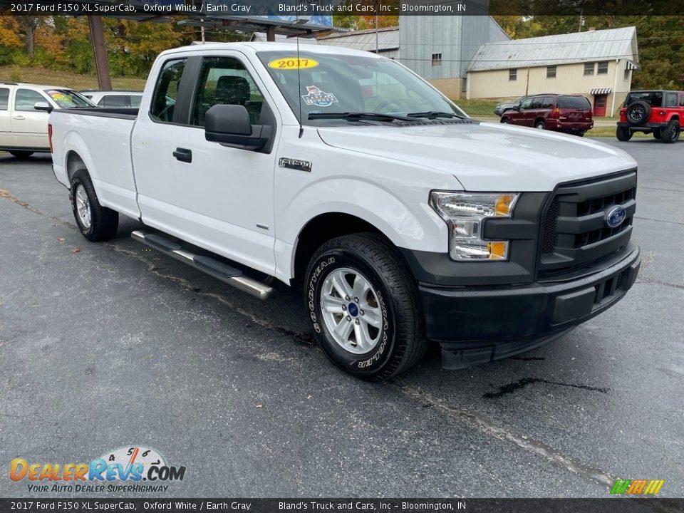 2017 Ford F150 XL SuperCab Oxford White / Earth Gray Photo #4