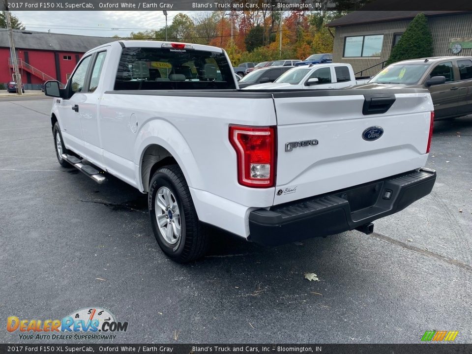 2017 Ford F150 XL SuperCab Oxford White / Earth Gray Photo #8
