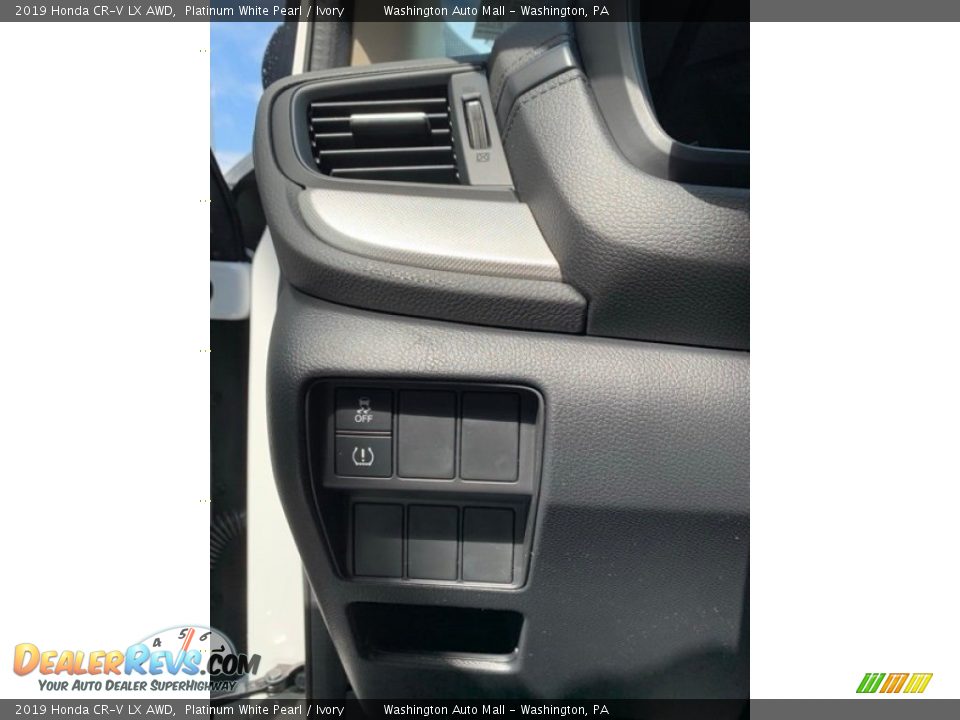 2019 Honda CR-V LX AWD Platinum White Pearl / Ivory Photo #12