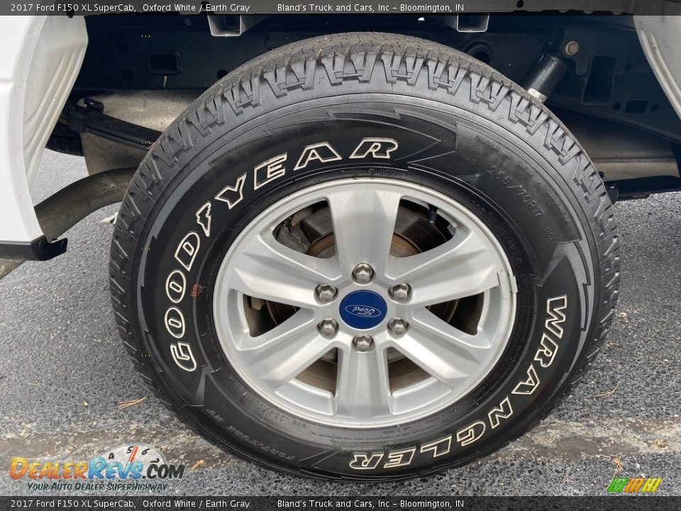 2017 Ford F150 XL SuperCab Oxford White / Earth Gray Photo #26