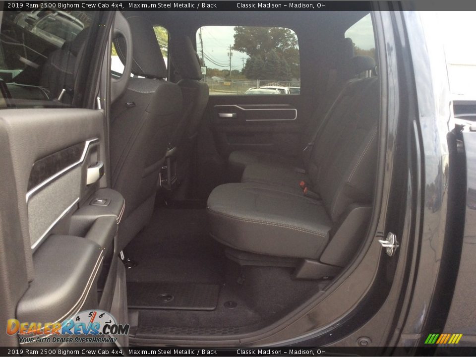 2019 Ram 2500 Bighorn Crew Cab 4x4 Maximum Steel Metallic / Black Photo #17