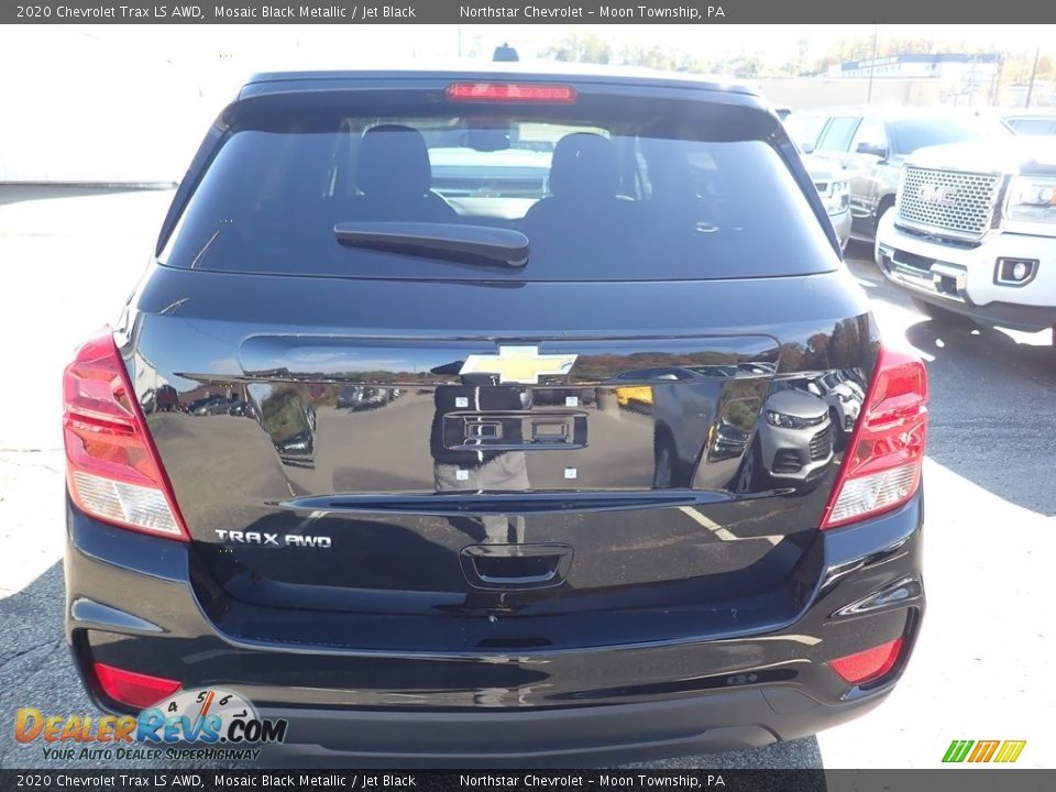 2020 Chevrolet Trax LS AWD Mosaic Black Metallic / Jet Black Photo #4