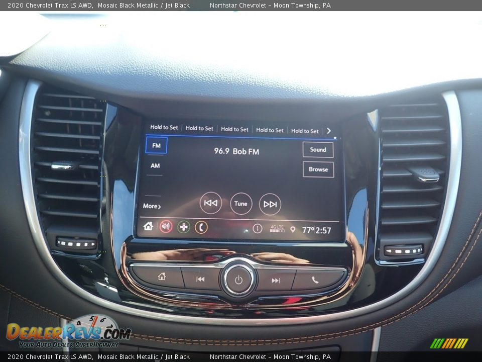 2020 Chevrolet Trax LS AWD Mosaic Black Metallic / Jet Black Photo #16