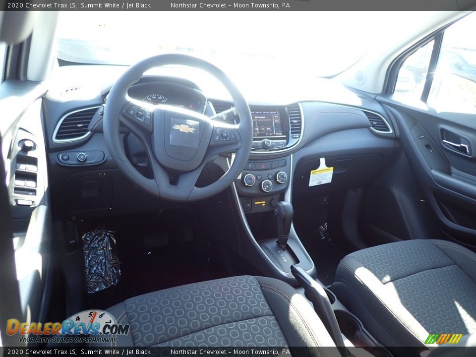 Front Seat of 2020 Chevrolet Trax LS Photo #12