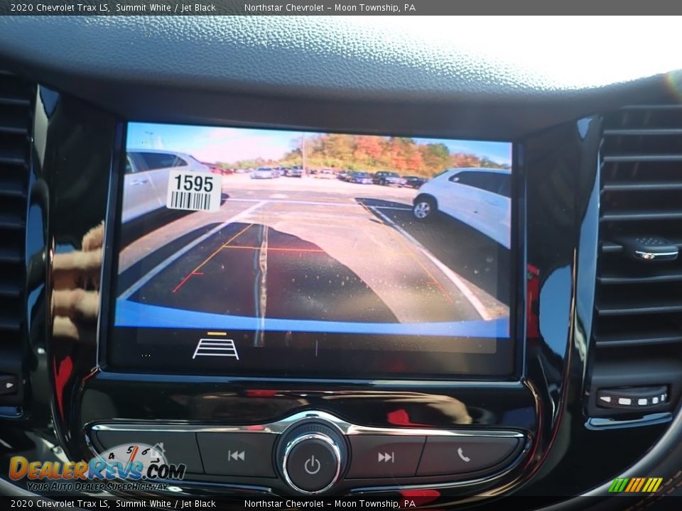 2020 Chevrolet Trax LS Summit White / Jet Black Photo #17