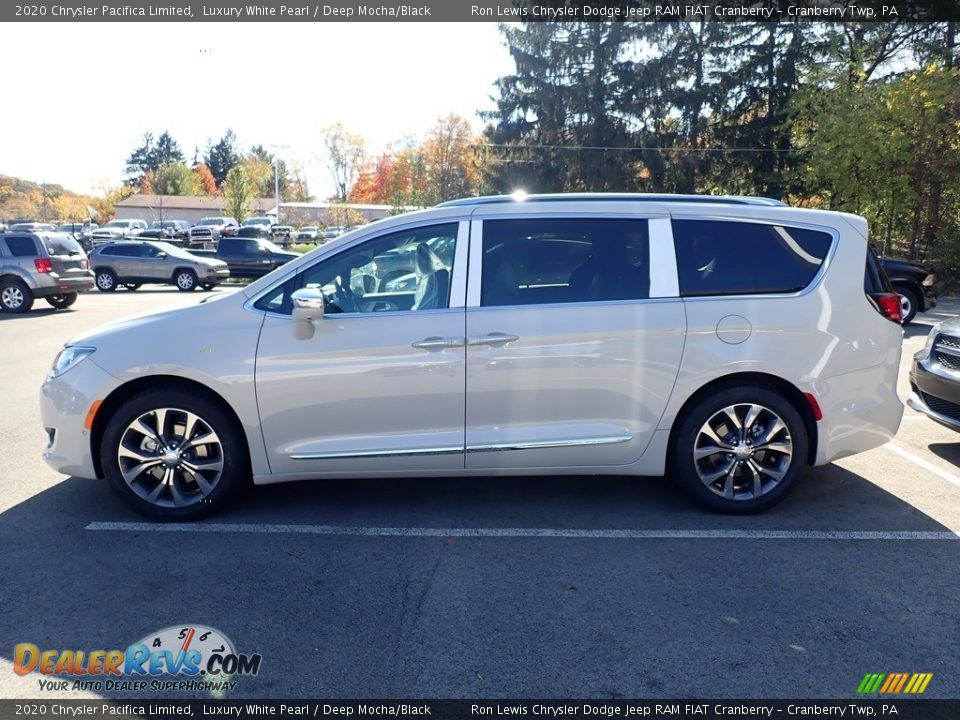 2020 Chrysler Pacifica Limited Luxury White Pearl / Deep Mocha/Black Photo #2