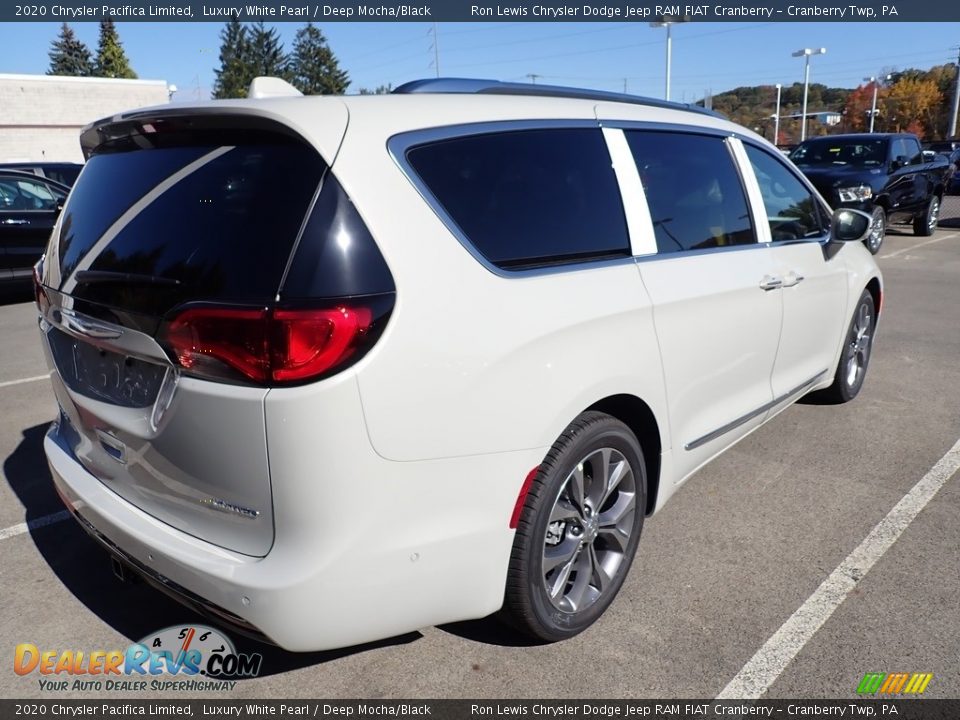 2020 Chrysler Pacifica Limited Luxury White Pearl / Deep Mocha/Black Photo #4