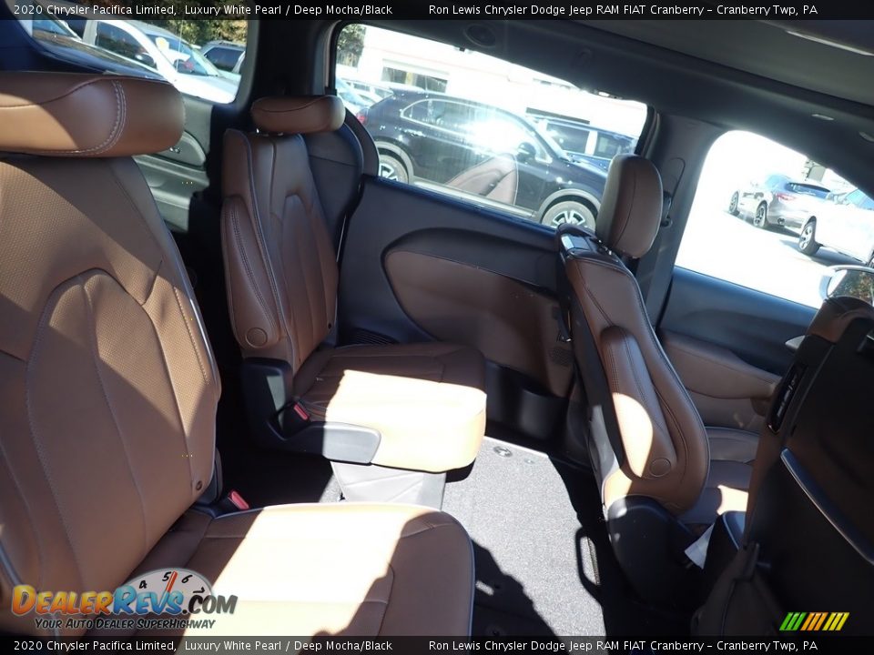 2020 Chrysler Pacifica Limited Luxury White Pearl / Deep Mocha/Black Photo #9