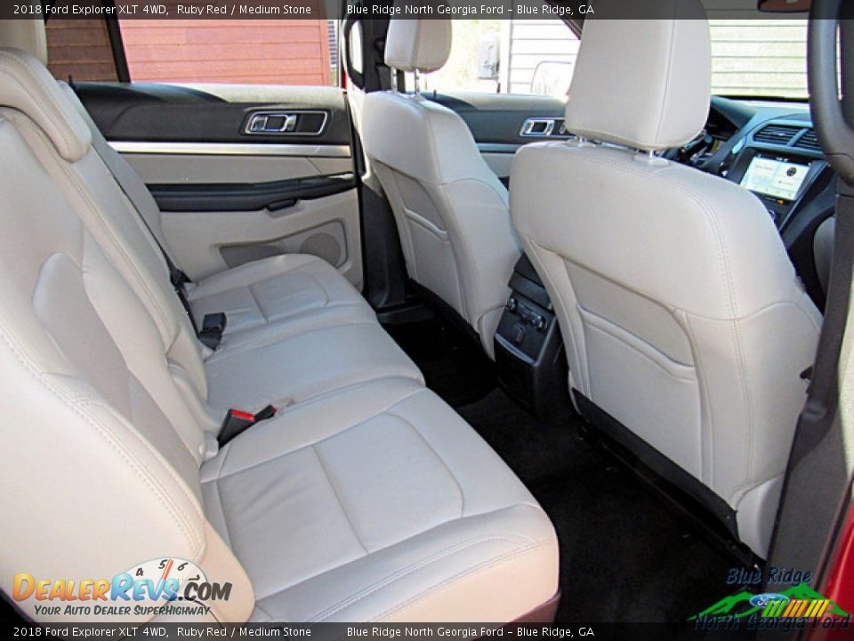 2018 Ford Explorer XLT 4WD Ruby Red / Medium Stone Photo #30