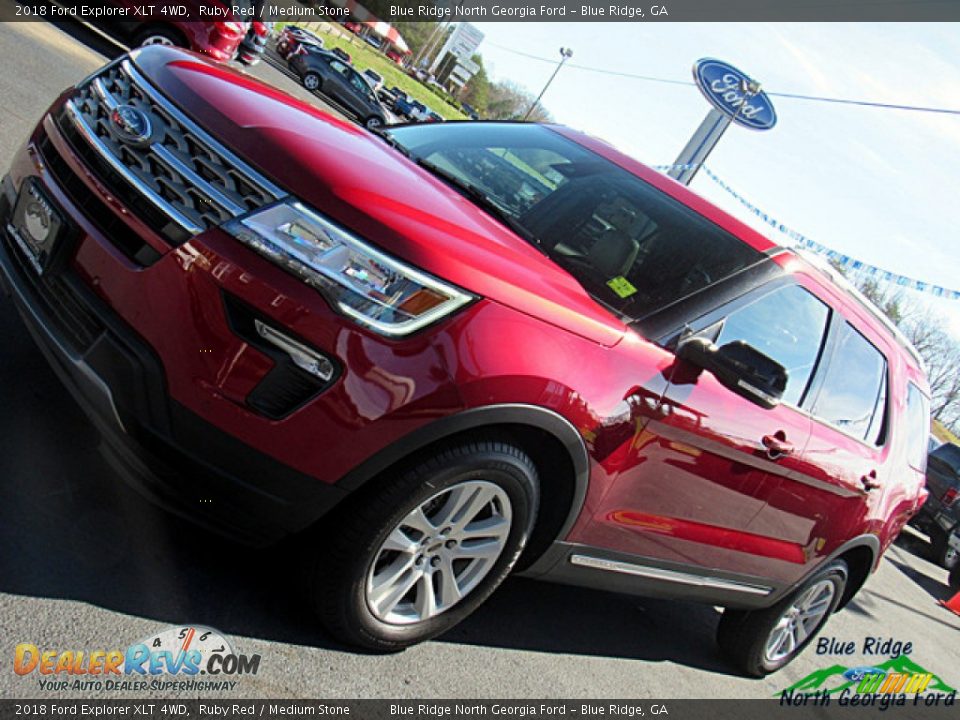 2018 Ford Explorer XLT 4WD Ruby Red / Medium Stone Photo #31